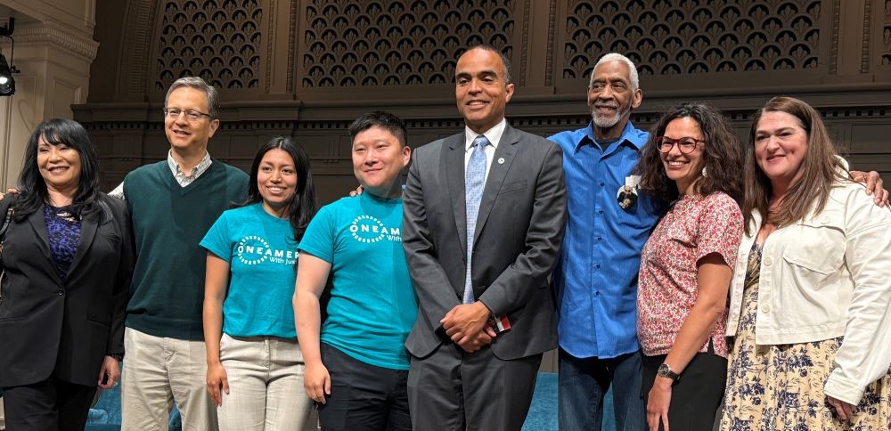 Town Hall speakers group photo with Washington Attorney General (AG) Nick Brown