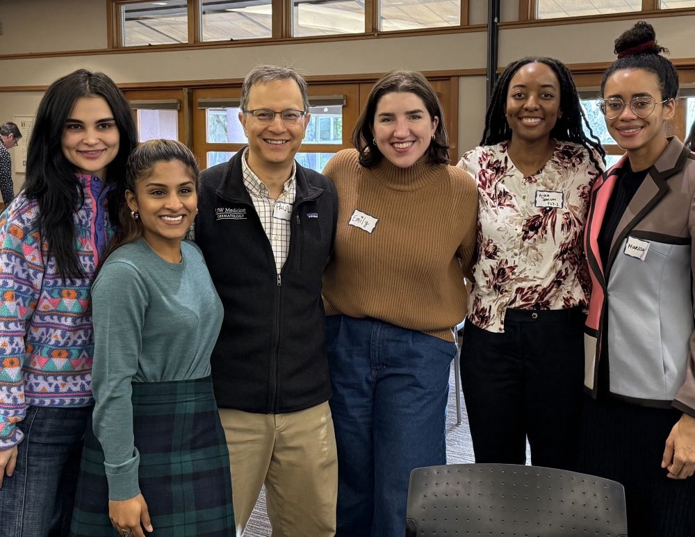 Incoming residents attend a welcome brunch with Residency Leadership Team, Chief Residents, and fellow trainees.